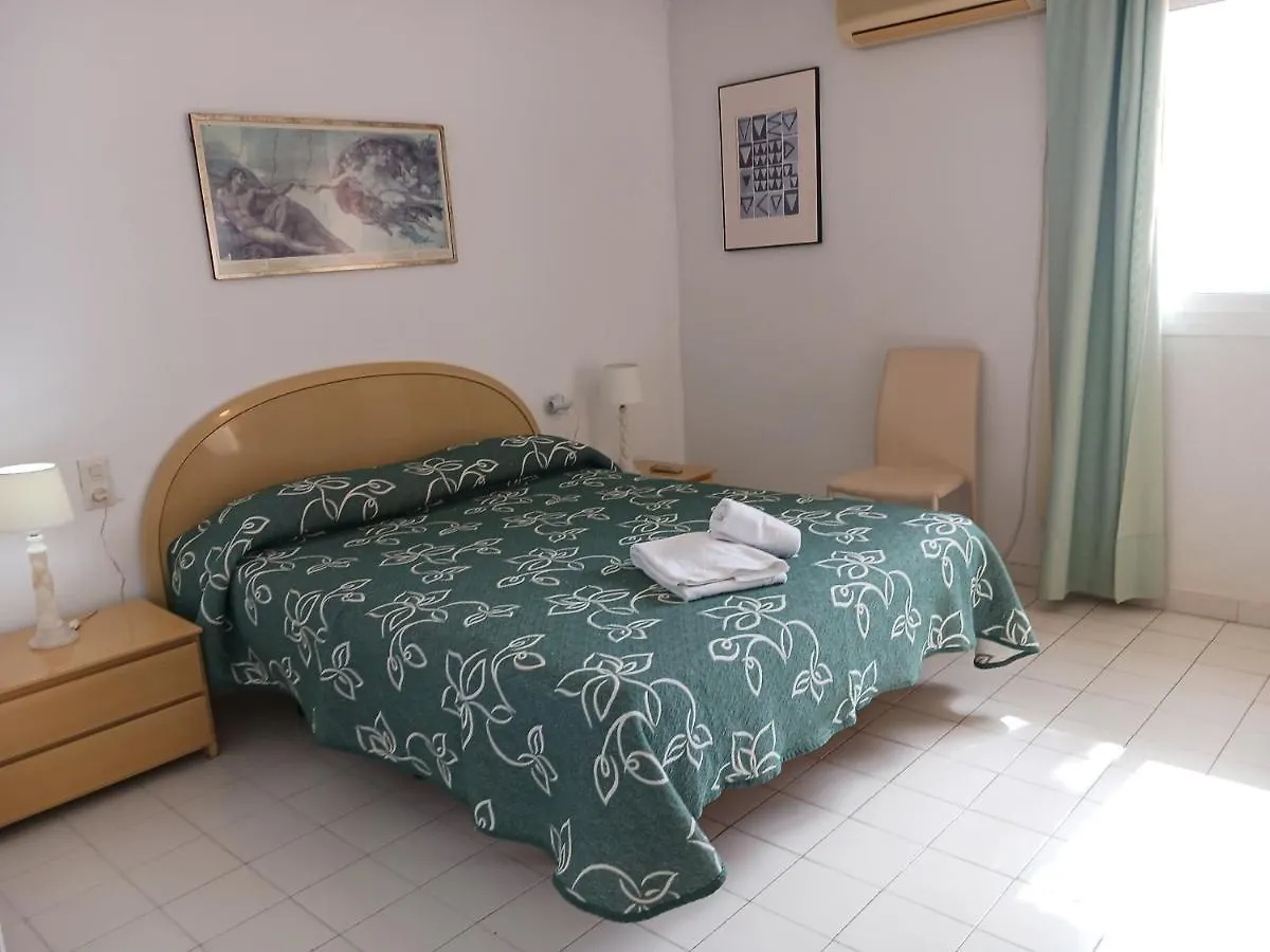 Apartment Dona Lola Patricia: Seaside Penthouse between Marbella and Fuengirola Sitio de Calahonda Spain