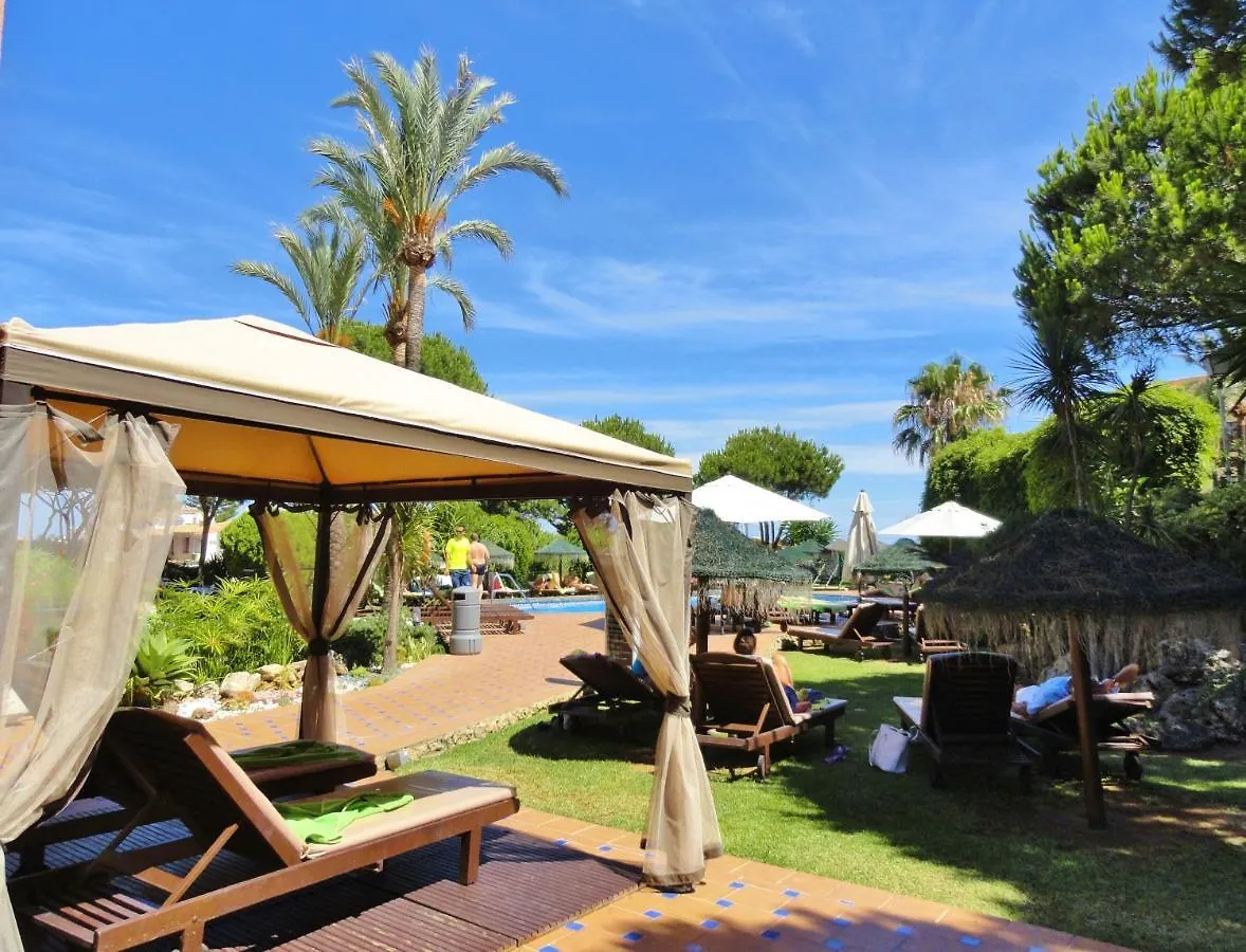 Dona Lola Patricia: Seaside Penthouse between Marbella and Fuengirola Sitio de Calahonda 0*,  Spain