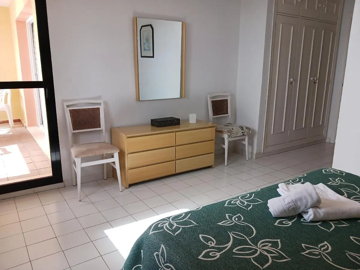 Dona Lola Patricia: Seaside Penthouse between Marbella and Fuengirola Sitio de Calahonda 0*,