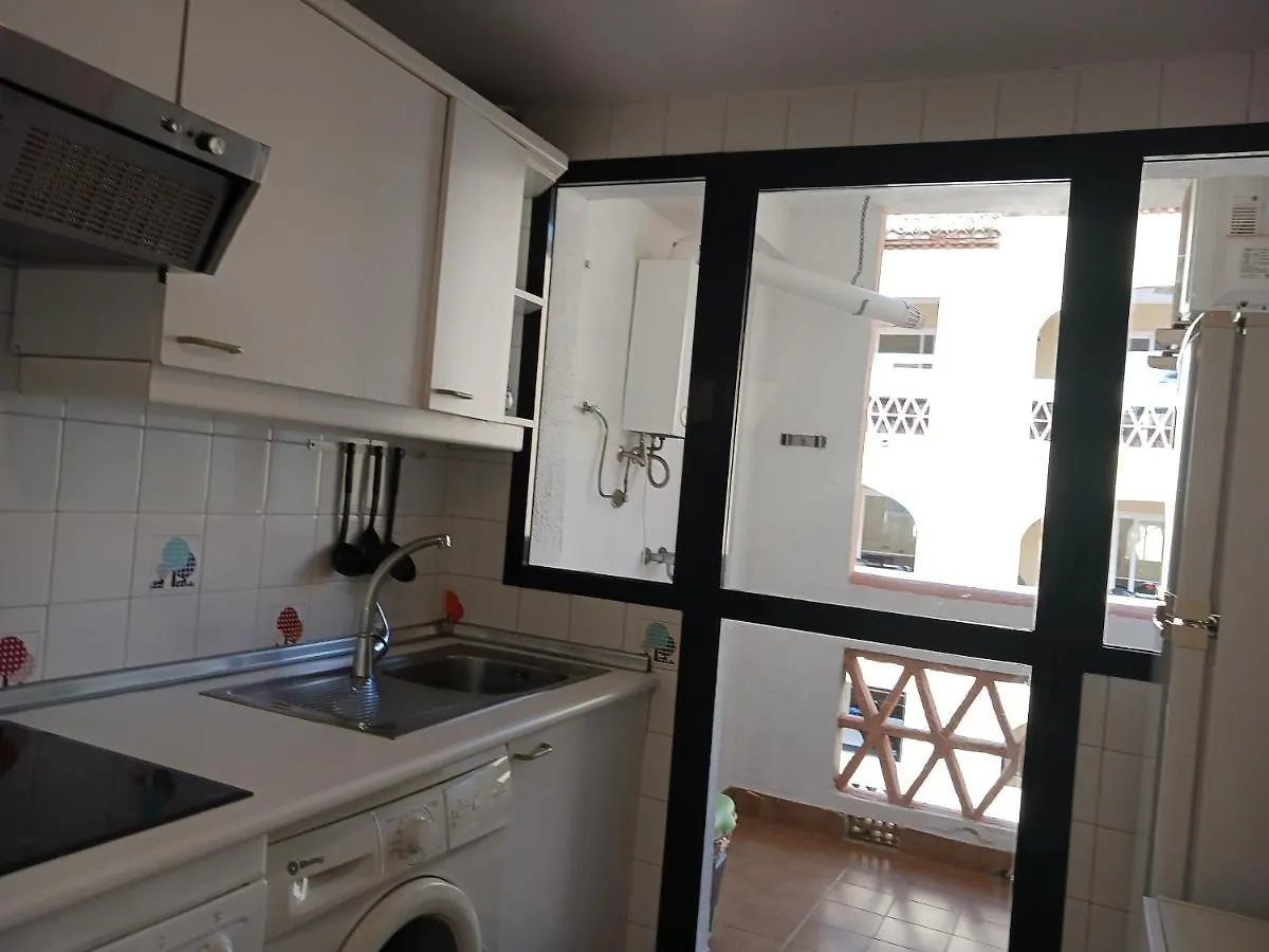 Dona Lola Patricia: Seaside Penthouse between Marbella and Fuengirola Sitio de Calahonda
